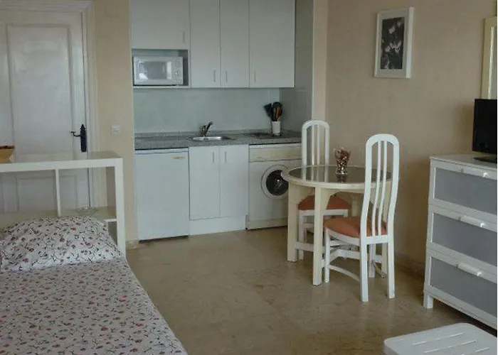 Castillo Santa Clara Hotel *